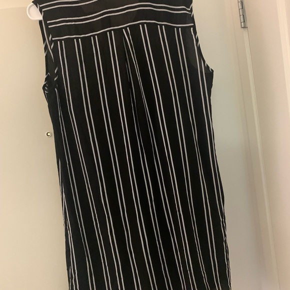 Black & white dress - Picture 2 of 2